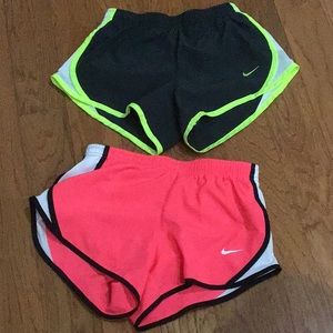 Girls Nike jogging shorts sz